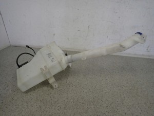 KIA SOUL I 09- ZBIORNICZEK PŁYNU DO SPRYSKIWACZY