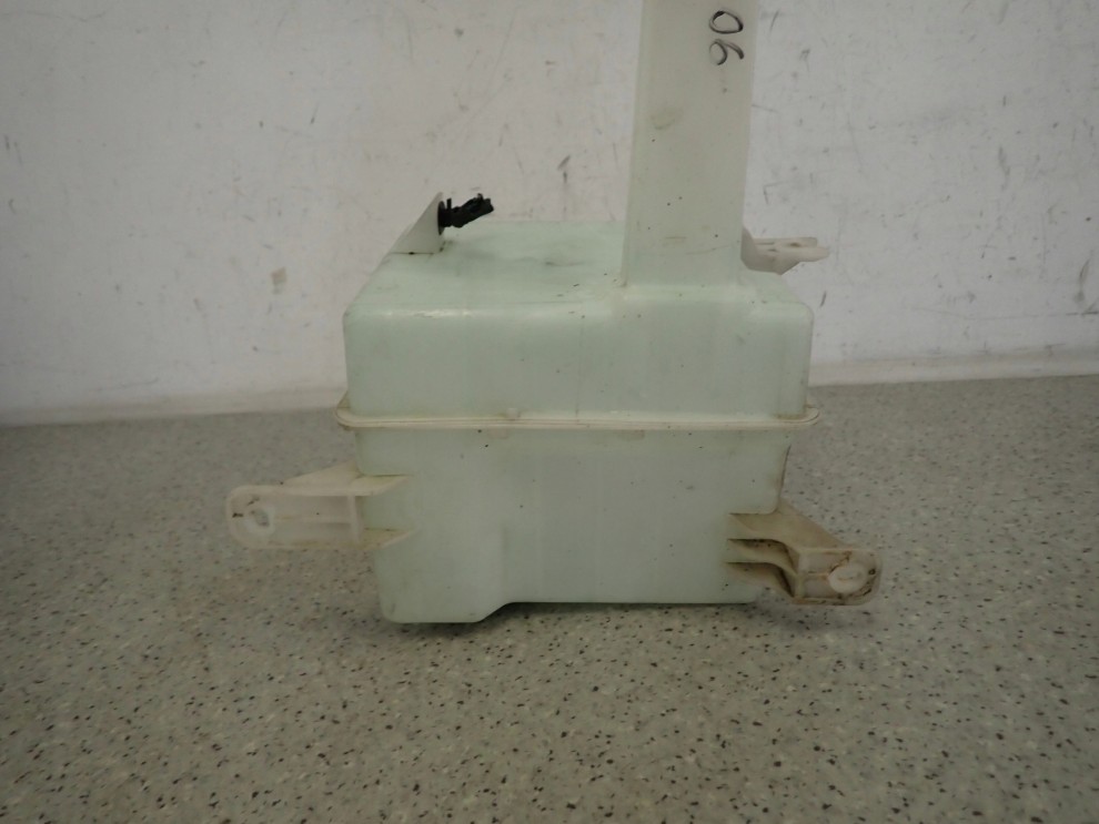 HYUNDAI SONATA 2.0 CRDI 05-09 ZBIORNICZEK WYRÓWNAWCZY 2/7