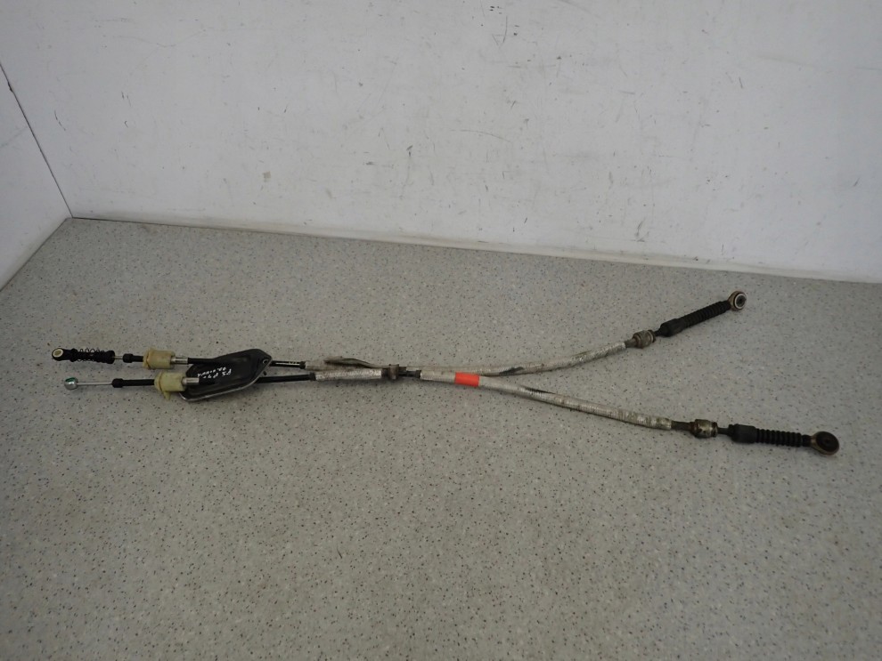 TOYOTA YARIS II 1.4 D4D 06-09 LINKI ZMIANY BIEGÓW 1/4