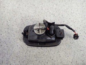 HYUNDAI MATRIX 01-08 LAMPKA LAMPA PRZECIWMGIELNA TYLNA 3/4 MINIATURA