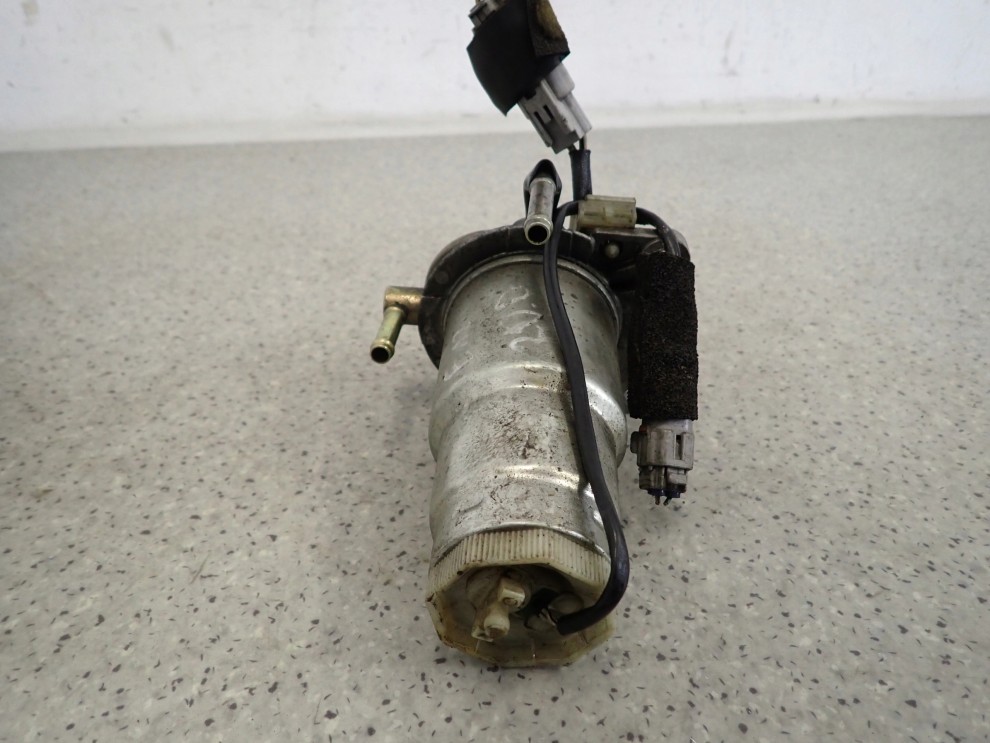 TOYOTA COROLLA E12 2.0 D4D 02-07 PODSTAWA FILTRA PALIWA 2/5