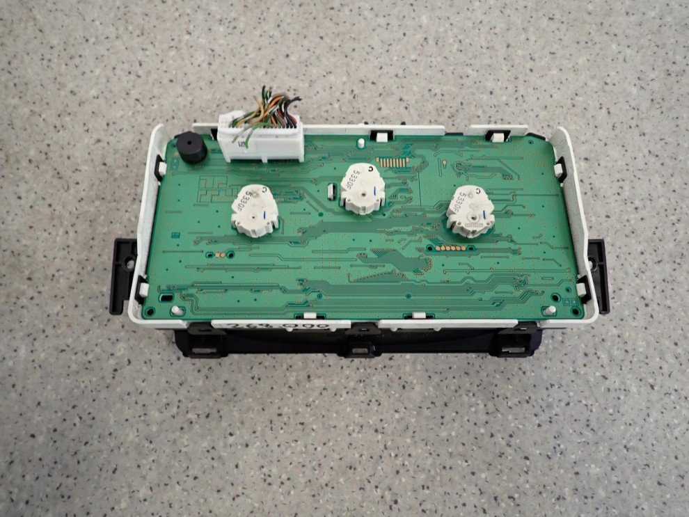 NISSAN MICRA 1.2 K12 03-10 LICZNIK ZEGARY 6/7