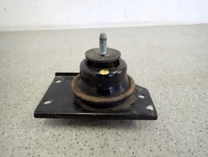 KIA RIO II 1.5 CRDI 05-10 PODUSZKA SILNIKA PRZEDNIA PRAWA 2/6 MINIATURA