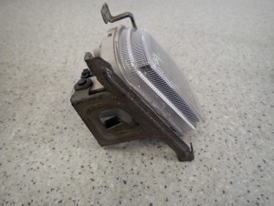 KIA RIO 05- HALOGEN PRZEDNI LEWY 3/8 MINIATURA