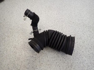 TOYOTA VERSO 09- 2.0D RURA PRZEWÓD POWIETRZA 5/8 MINIATURA