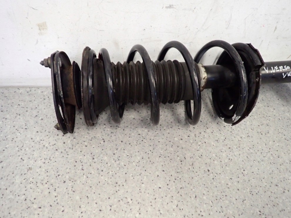 TOYOTA YARIS VERSO 99- AMORTYZATOR PRZÓD LEWY PRAWY 6/8