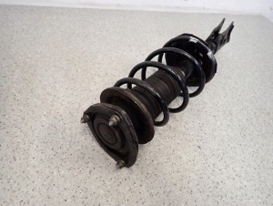 TOYOTA YARIS VERSO 99- AMORTYZATOR PRZÓD LEWY PRAWY 8/8 MINIATURA