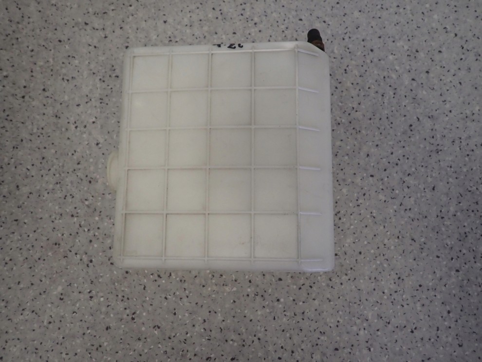 SUZUKI SPLASH 1.2I 08-14 ZBIORNICZEK WYRÓWNAWCZY BENZYNA 1/5