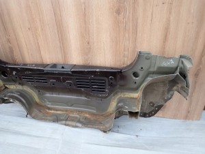 NISSAN MICRA K13 10- PAS TYLNY 6/9 MINIATURA