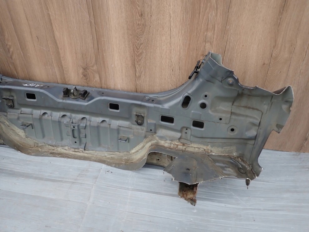 KIA CEED I HATCHBACK 5D 07-12 PAS TYLNY 5K 7/8