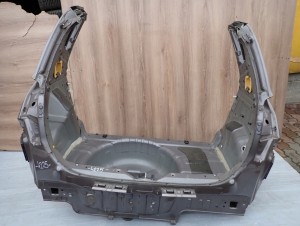 HYUNDAI IX20 09- PAS TYLNY WANNA BŁOTNIK TYLNY