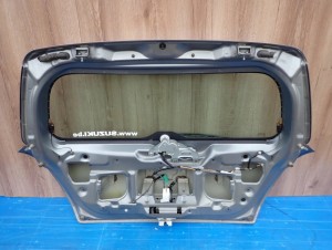 SUZUKI SWIFT MK6 04-09 KLAPA BAGAŻNIKA SZYBA TYLNA ZCD 13/14 MINIATURA