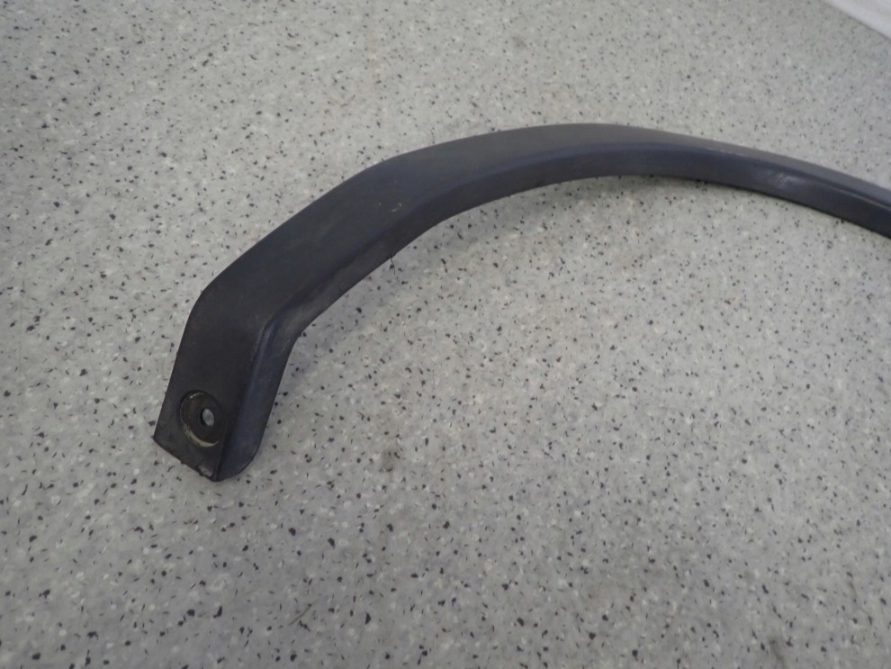 SUZUKI IGNIS 00-03 LISTWA BŁOTNIKA TYLNA LEWA 3/13