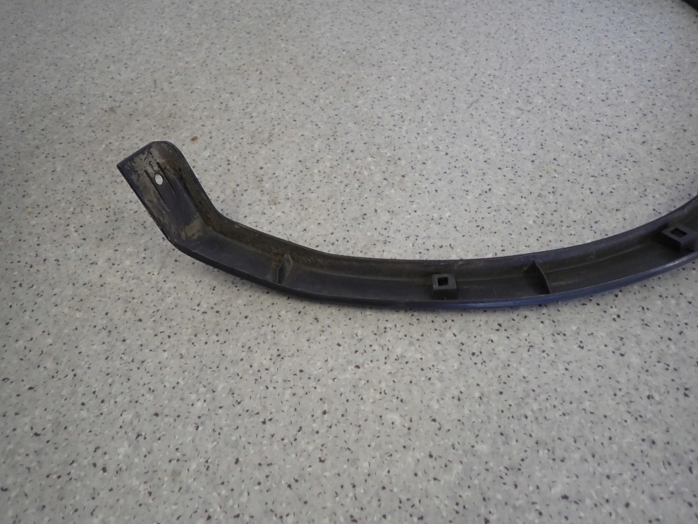 SUZUKI IGNIS 00-03 LISTWA BŁOTNIKA TYLNA LEWA 13/13