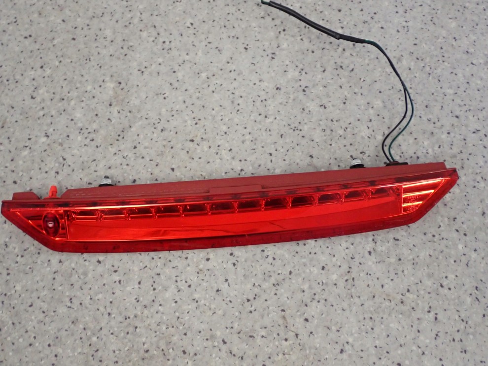 HYUNDAI IX20 HB 09- LAMPA TYLNA W KLAPĘ 3-CI STOP 2/10