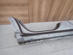 CHEVROLET ORLANDO 10- PRÓG PRAWY GYM 2/11 MINIATURA