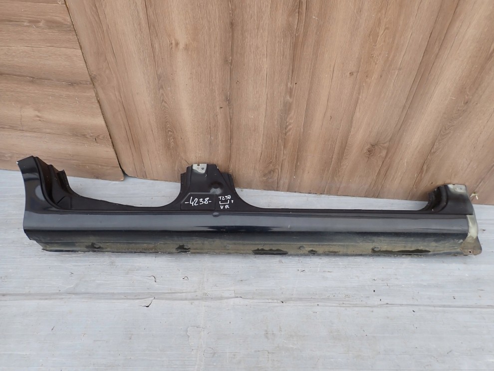 CHEVROLET AVEO HATCHBACK T250 07- PRÓG PRAWY 1/10