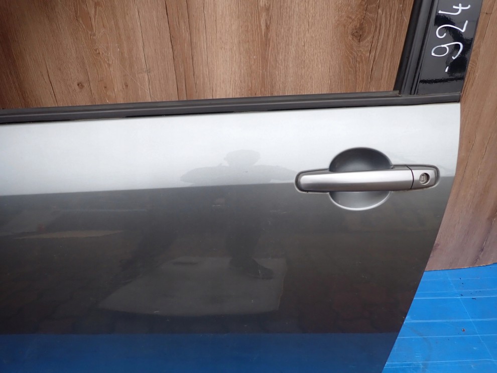 SUZUKI SWIFT 5d MK6 04-09 DRZWI PRZEDNIE LEWE ZCD 7/11