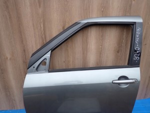 SUZUKI SWIFT 5d MK6 04-09 DRZWI PRZEDNIE LEWE ZCD 5/11 MINIATURA