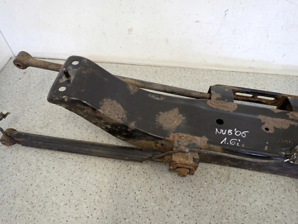 LACETTI NUBIRA KOMBI 03- BELKA ZAWIESZENIA TYLNEGO 3/9