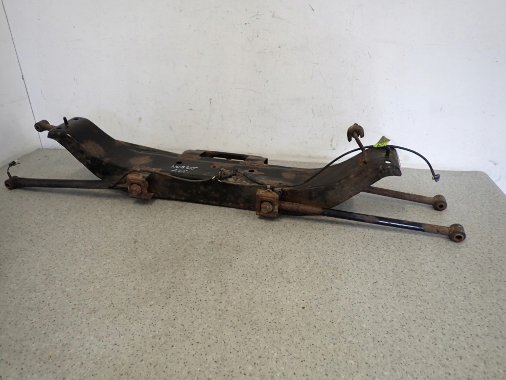 LACETTI NUBIRA KOMBI 03- BELKA ZAWIESZENIA TYLNEGO 5/9