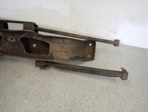 LACETTI NUBIRA KOMBI 03- BELKA ZAWIESZENIA TYLNEGO 8/9 MINIATURA