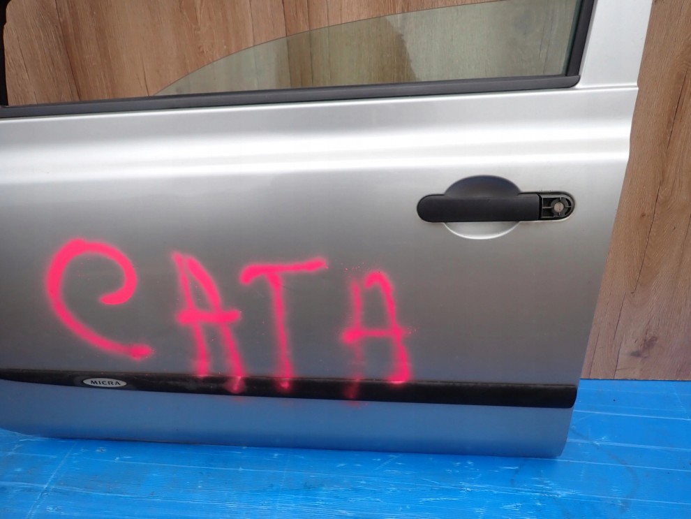 NISSAN MICRA K12 03-10 5d DRZWI PRZEDNIE LEWE KY0 8/10