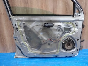 NISSAN MICRA K12 03-10 5d DRZWI PRZEDNIE LEWE KY0 10/10 MINIATURA