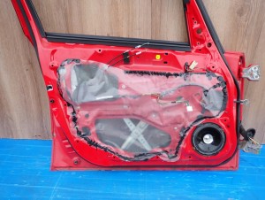 SUZUKI SX4 06-12 DRZWI PRZEDNIE LEWE ZCF 12/12 MINIATURA