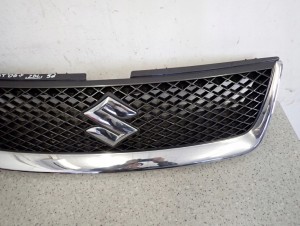 SUZUKI GRAND VITARA II 05- 5 DRZWI ATRAPA CHŁODNICY GRILL 71743-65J0 5/10 MINIATURA