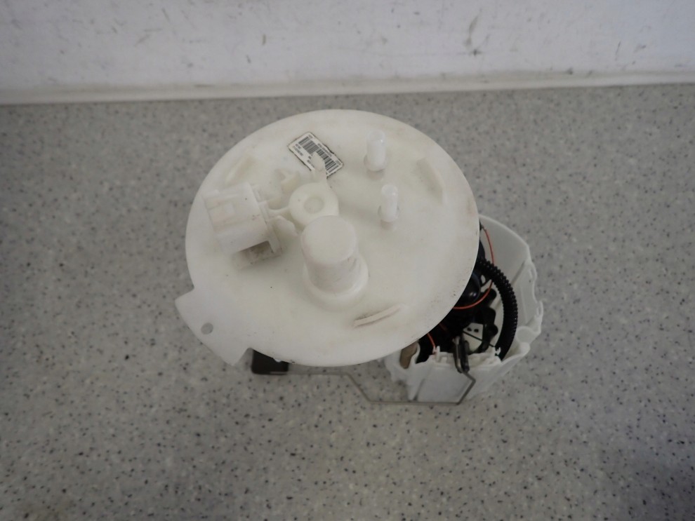 CHEVROLET ORLANDO 1.4T 10- POMPA PALIWA PŁYWAK 2/8