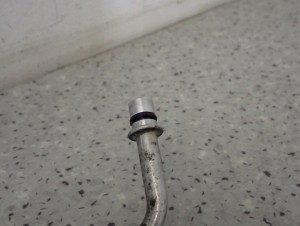 SUZUKI GRAND VITARA II 1.9d 05- PRZEWÓD KLIMATYZACJI CIENKI CZUJNIK EUROPA 5/11 MINIATURA