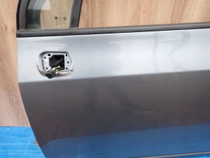 CHEVROLET ORLANDO 10- DRZWI PRZEDNIE LEWE GYM 7/12 MINIATURA