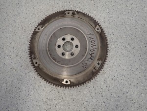 TOYOTA YARIS 1.0 BENZ 99-05 KOŁO ZAMACHOWE