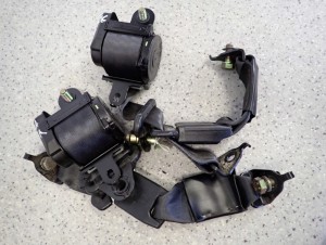 HONDA INTEGRA ACURA 93-00 PASY BEZPIECZEŃSTWA LEWY I PRAWY TYŁ 2/4 MINIATURA