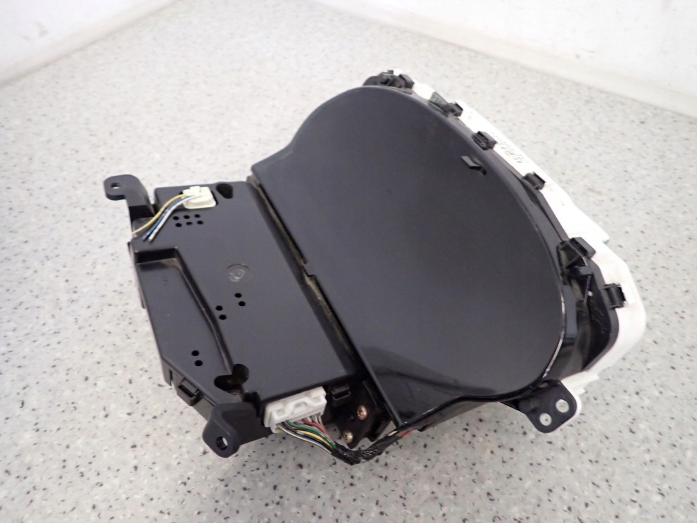 TOYOTA YARIS I 99-02 1.0 BENZYNA ZEGARY LICZNIK 5/10