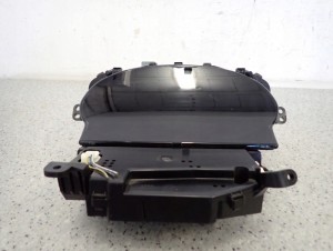 TOYOTA YARIS I 99-02 1.0 BENZYNA ZEGARY LICZNIK 2/10 MINIATURA