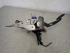 MAZDA3 MAZDA 3 03- BK PEDAŁ SPRZĘGŁA