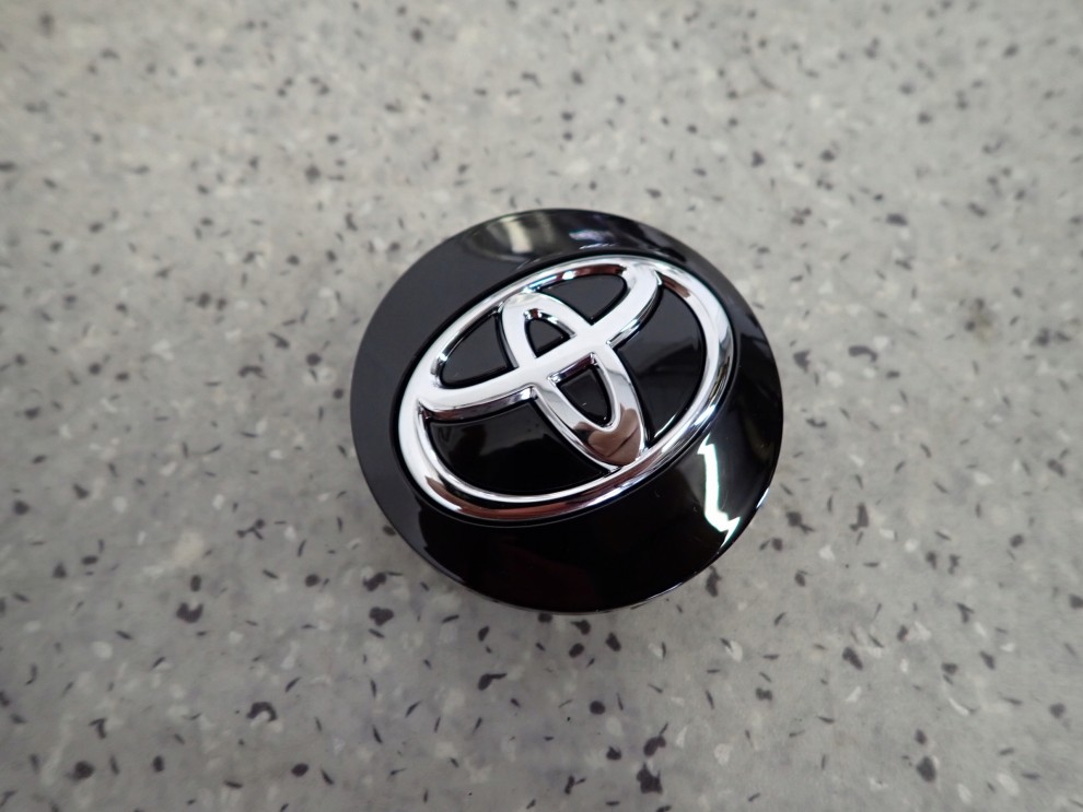 TOYOTA ORYGINAŁ KOŁPAK KAPSEL ZAŚLEPKA NAKŁADKA DEKIELEK FELGI ALUMINIOWEJ 2/5