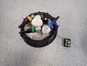 MAZDA 6 GG 05-07 2.0 DIESEL RF7J CZUJNIK POZIOMU PALIWA 2/6 MINIATURA