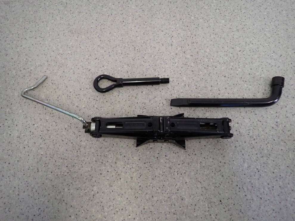 NISSAN NOTE E11 06- PODNOŚNIK KLUCZ UCHO HOLOWNICZE ZESTAW KOŁA STEROPIAN 4/5