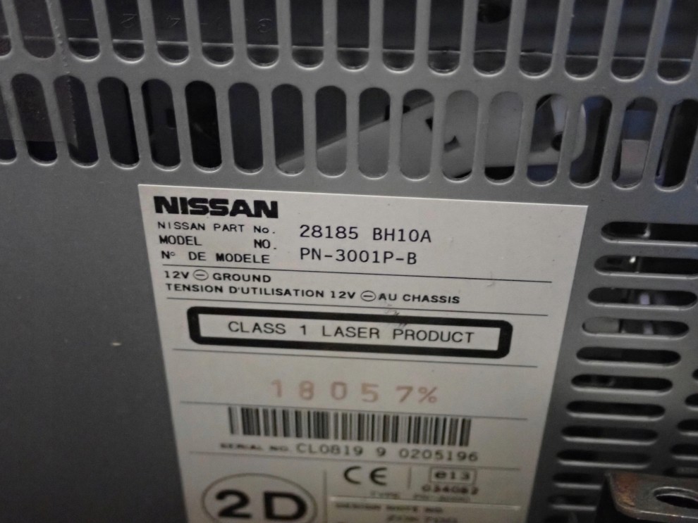 NISSAN NOTE E11 09-12 RADIO CD RAMKA 6/7