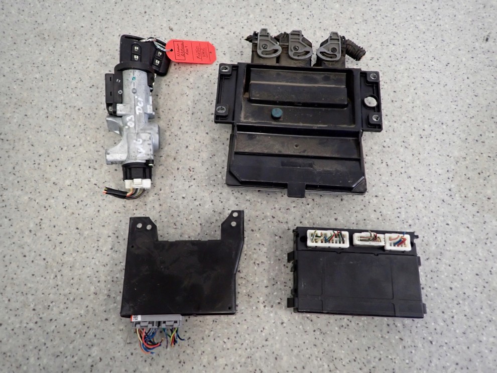 NISSAN ALMERA N16 QG15 03-06 ZESTAW STARTOWY STACYJKA KOMPUTER LIFT 5/6