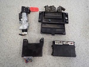 NISSAN ALMERA N16 QG15 03-06 ZESTAW STARTOWY STACYJKA KOMPUTER LIFT 5/6 MINIATURA