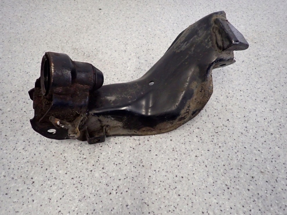 NISSAN PRIMERA P11 97-01 GOLEŃ WAHACZA ZWROTNICY PRZÓD PRAWY KIELICH 5/10