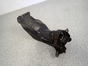 NISSAN PRIMERA P11 97-01 GOLEŃ WAHACZA ZWROTNICY PRZÓD PRAWY KIELICH 3/10 MINIATURA