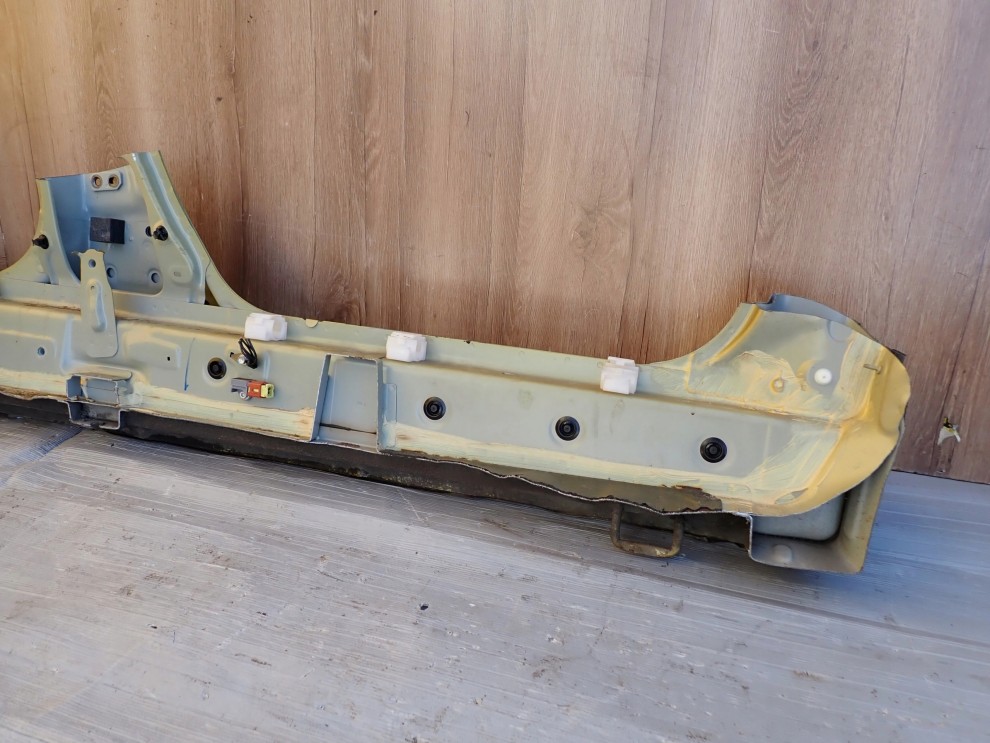 SUZUKI SWIFT MK7 5d 10- MK7 PRÓG LEWY 8/8