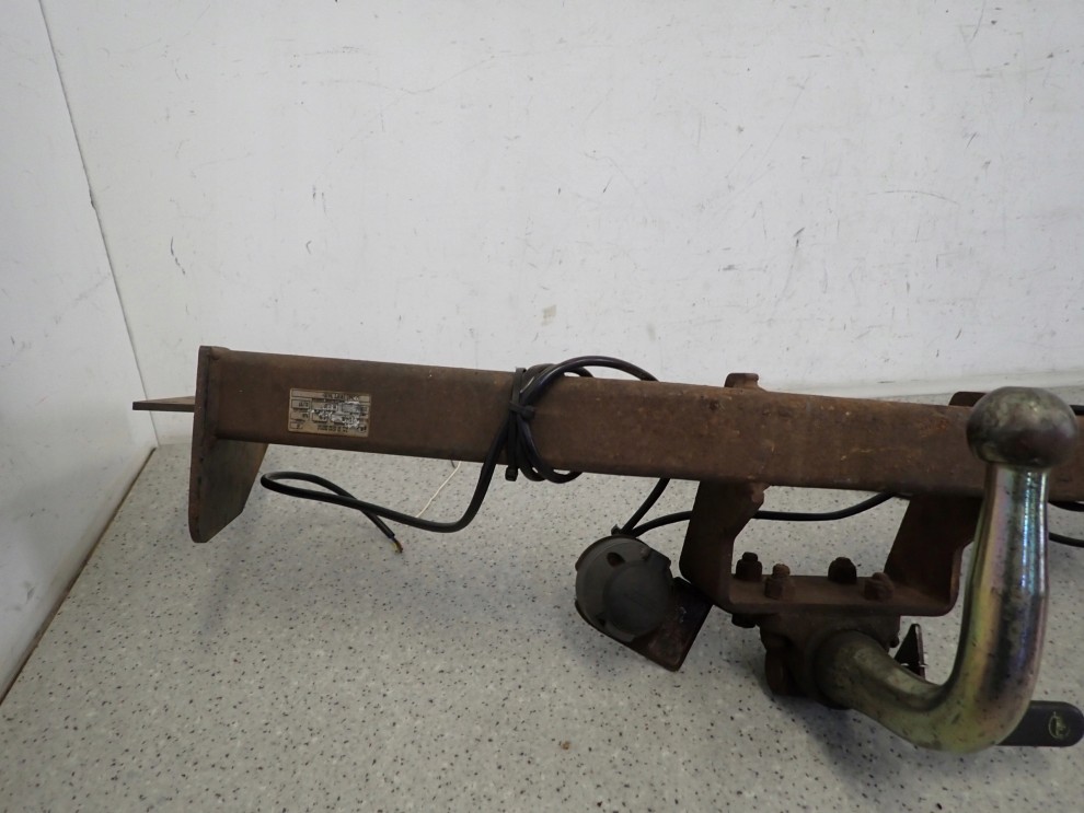 SUZUKI SWIFT MK6 04-09 HAK HOLOWNICZY 3/7