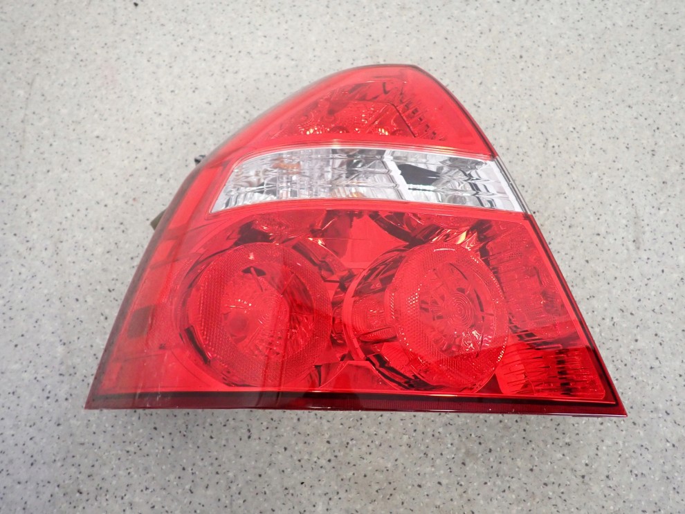 CHEVROLET AVEO T250 4D 07- LAMPA TYLNA LEWA 3/6