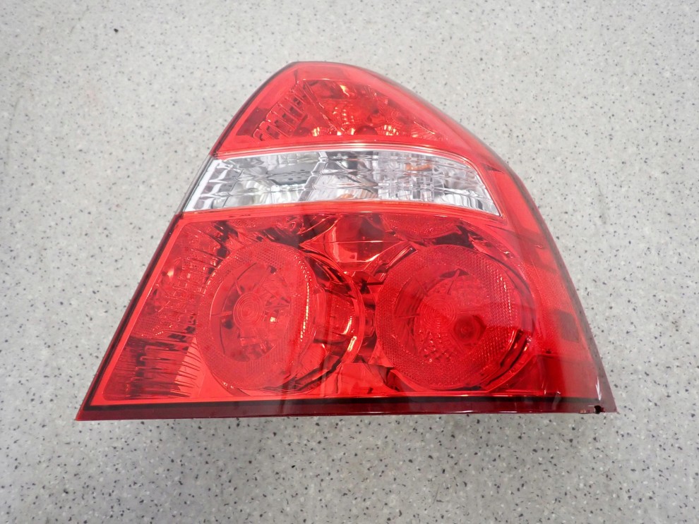 CHEVROLET AVEO T250 4D 07- LAMPA TYLNA PRAWA 2/7